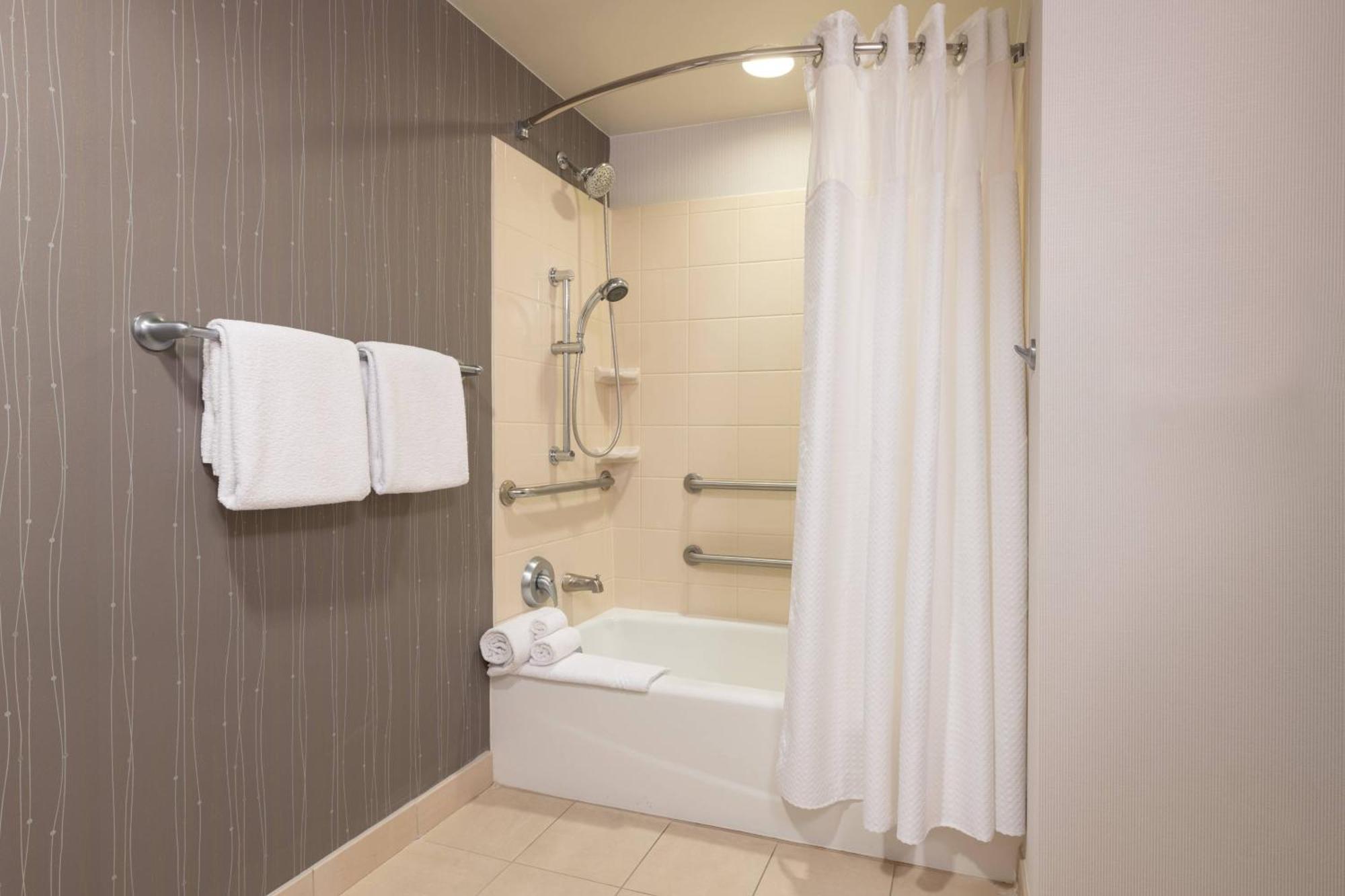 Courtyard By Marriott Newark-University Of Delaware Dış mekan fotoğraf